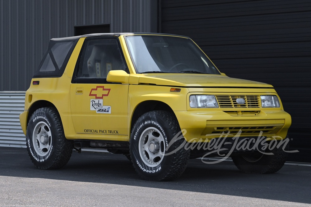 279092 Front 3 4 Webr