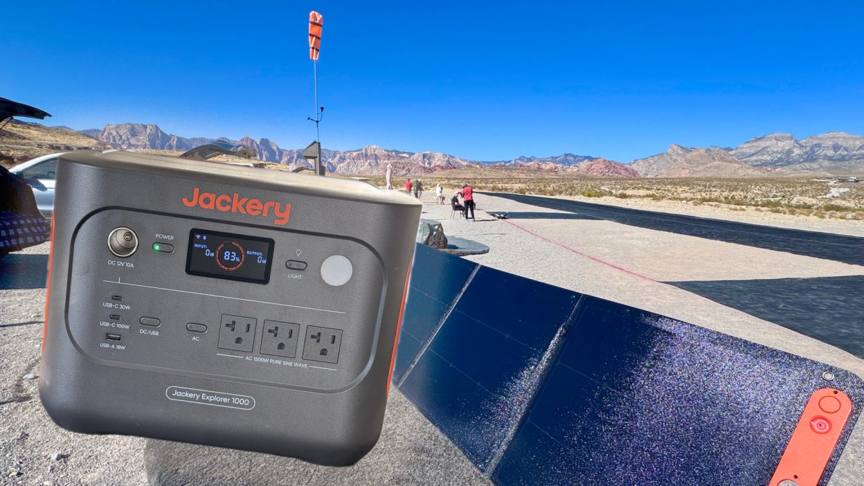Jackery explorer 1000 hero