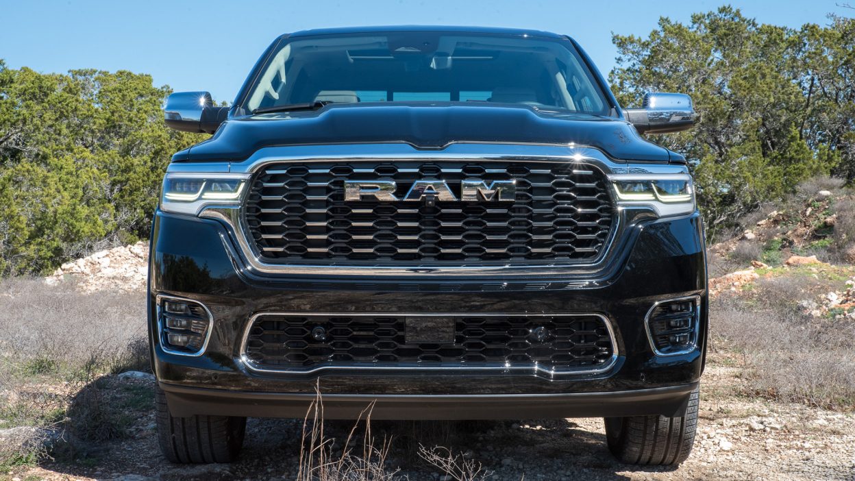 Ram 1500 Engine Breakout Hero