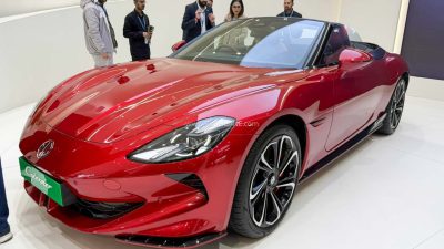 mg cyberster india debut at auto expo 2025 12